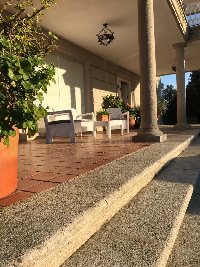 Villa Las Camelias Villanueva De Arosa Exteriér fotografie