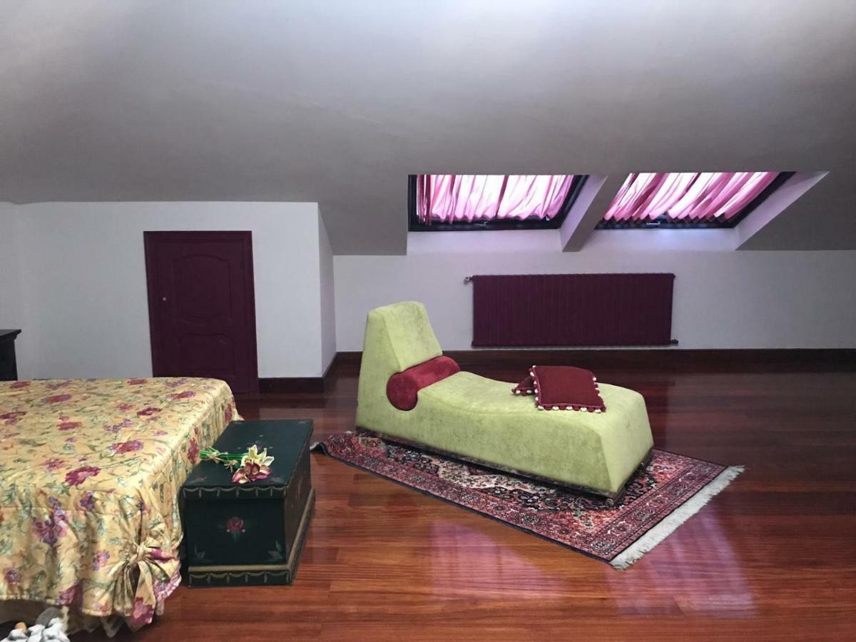 Villa Las Camelias Villanueva De Arosa Exteriér fotografie